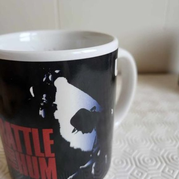 2009 Joshua's Tree and 2010 Rattle and Hum coffee mugs - Picture 4 of 10